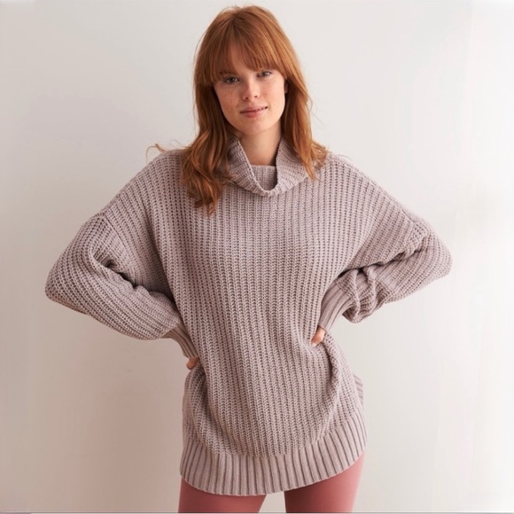 Aerie Oversized Chenille Sweater - Picture 1 of 6
